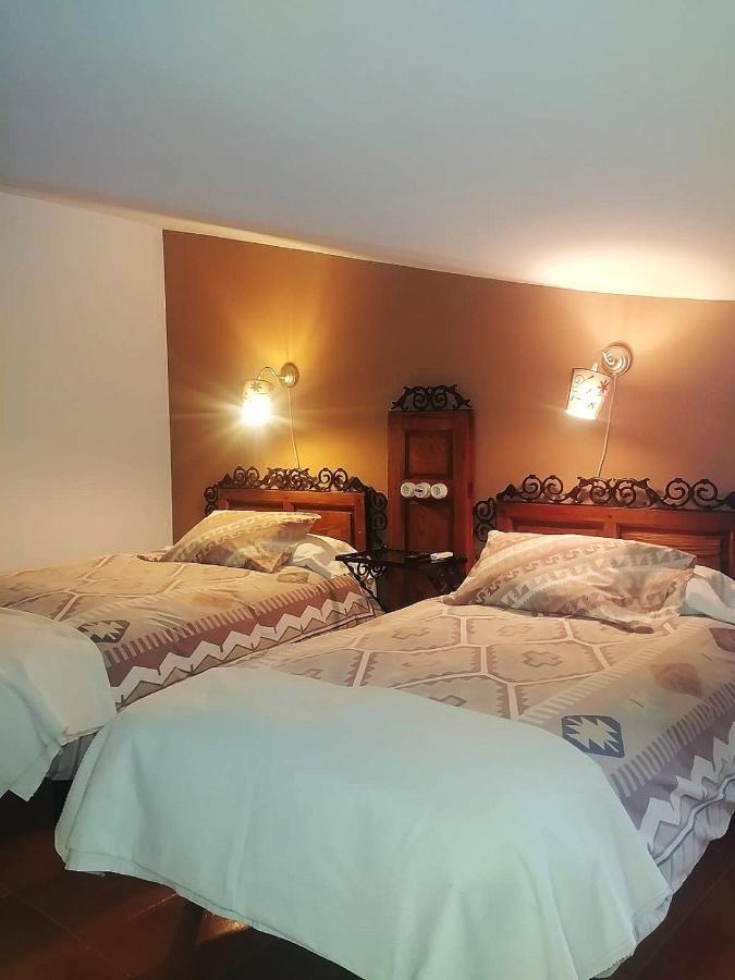 La Troje Oropesana Guest House Exterior photo