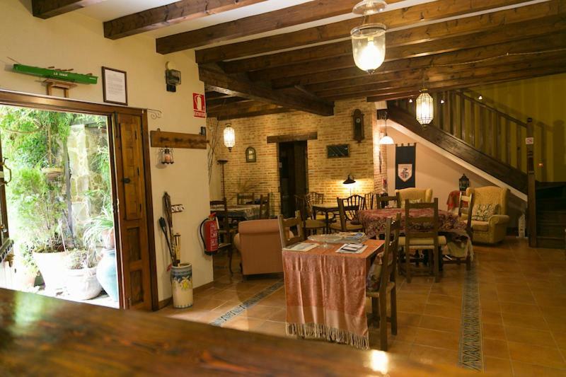 La Troje Oropesana Guest House Exterior photo