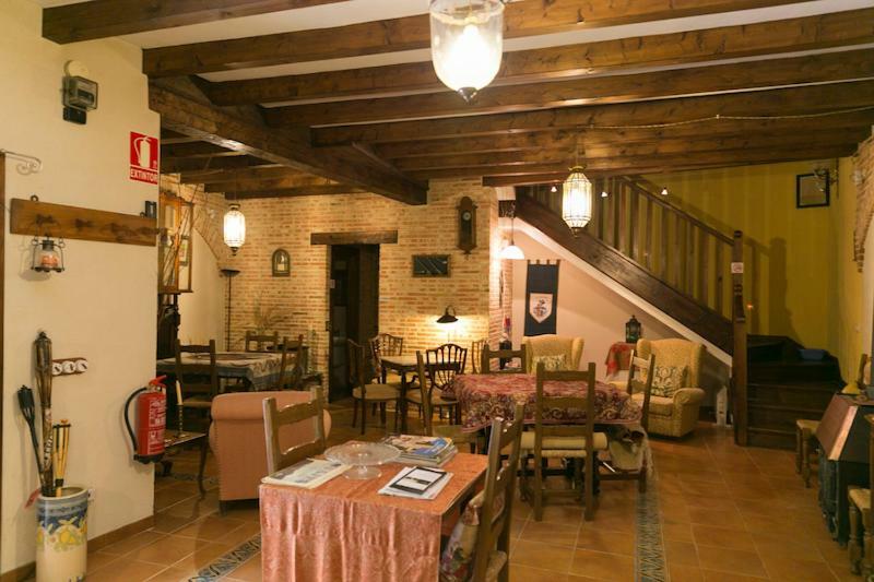 La Troje Oropesana Guest House Exterior photo