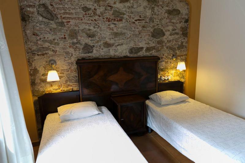 La Troje Oropesana Guest House Exterior photo